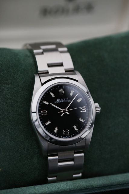 Rolex Oyster Perpetual 77080 Image 2